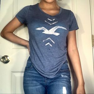 grey hollister tee